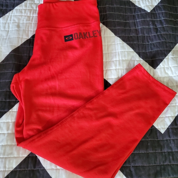 2 Oakley Tights - Picture 6 of 7